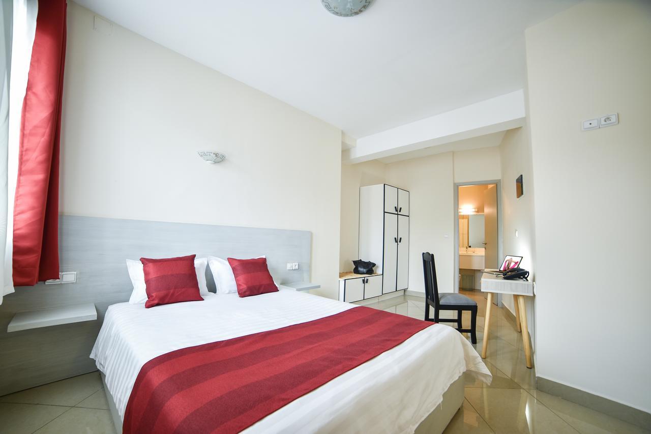 Lova Hotel Antananarivo Exteriör bild